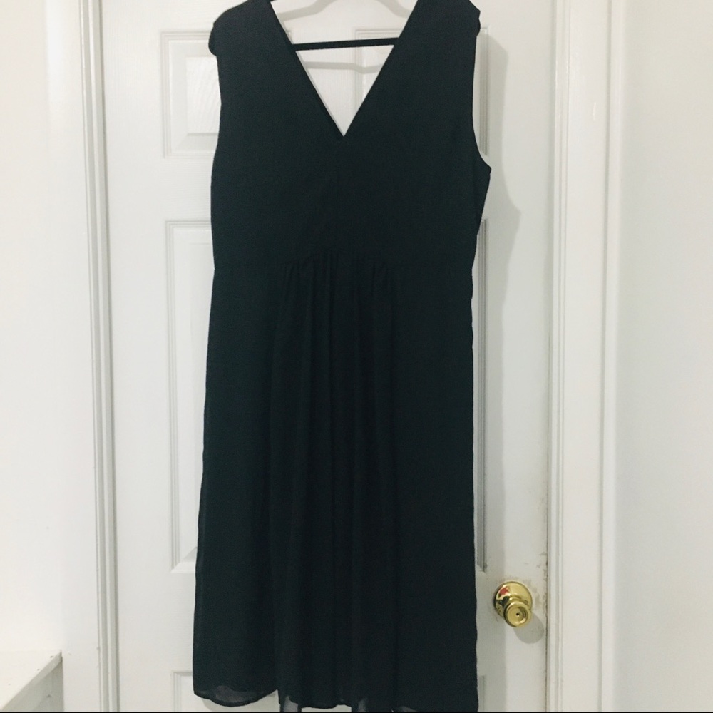 ASOS black and gold chiffon dress - Picture 4 of 8